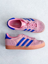 Load image into Gallery viewer, Adidas Gazelle Pink Trainers - UK Kids Size 11.5