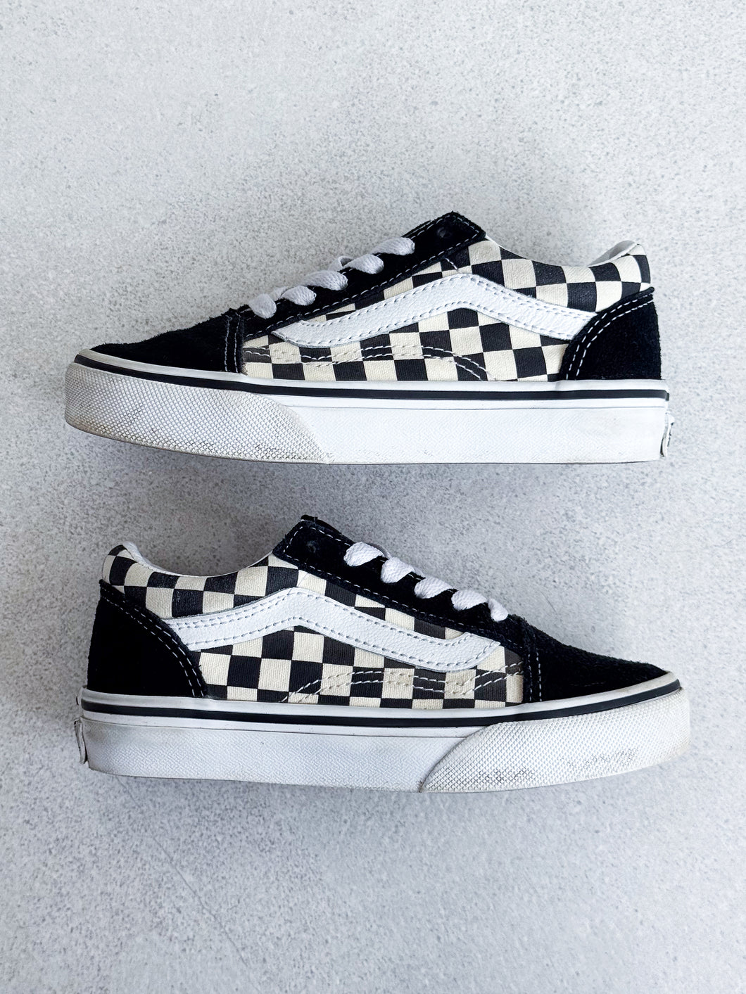 Vans Checkerboard Old Skool Trainers - UK Kids Size 11.5