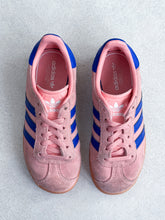 Load image into Gallery viewer, Adidas Gazelle Pink Trainers - UK Kids Size 11.5
