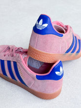 Load image into Gallery viewer, Adidas Gazelle Pink Trainers - UK Kids Size 11.5
