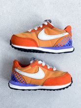 Load image into Gallery viewer, Nike Player 1 Wally Waffle Trainers - UK Infant Size 4.5
