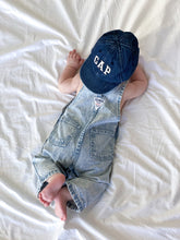 Load image into Gallery viewer, Gap Denim Cap - Age 6-12 months
