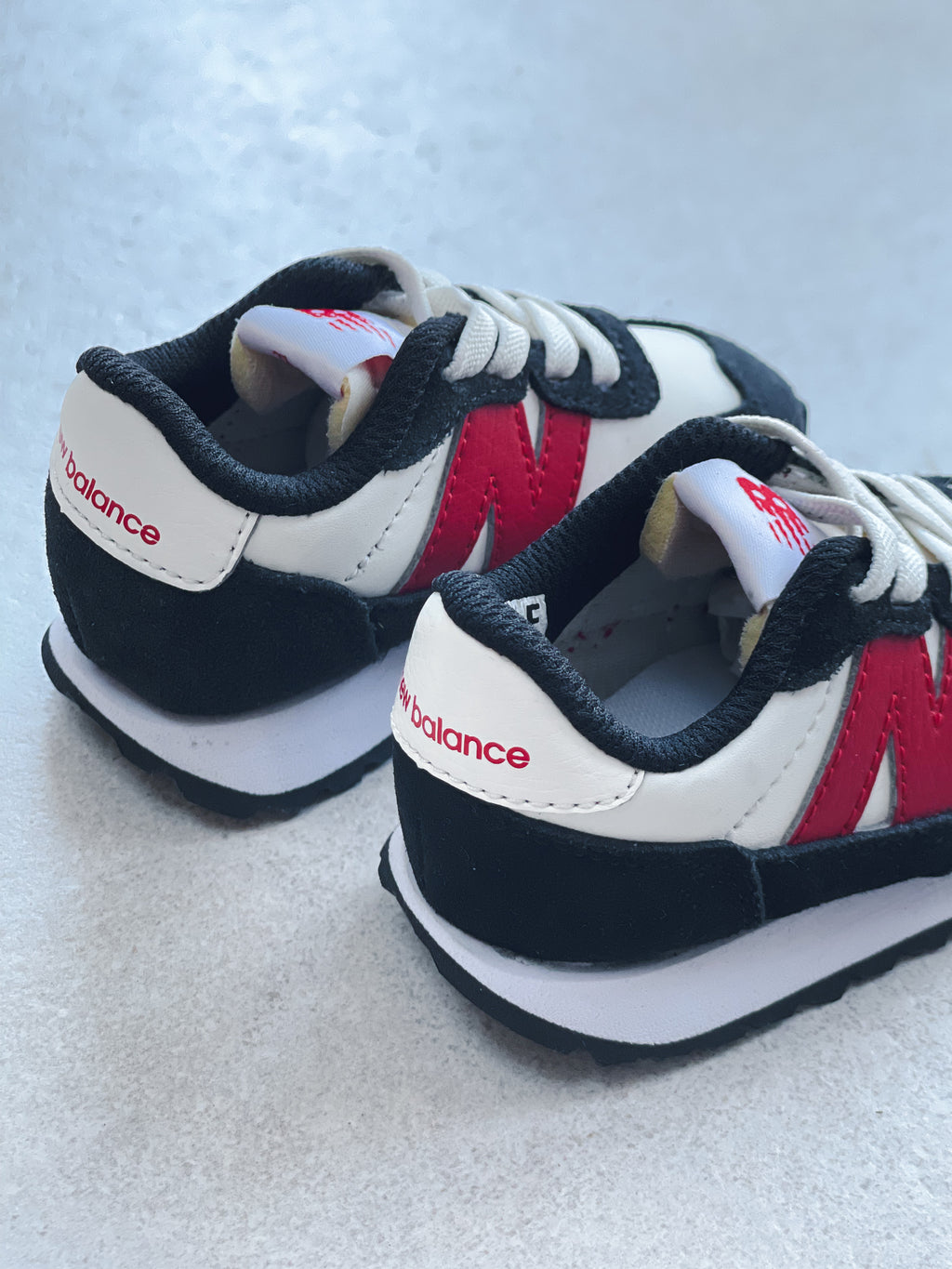 New Balance 237 Cream & White Trainers - UK Kids Size 4