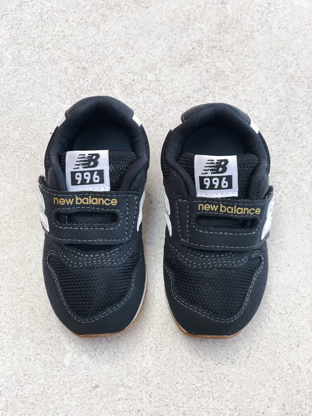 New Balance 996 Black Trainers - UK Kids Size 4