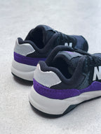New Balance 580 Black & Purple Trainers - UK Kids Size 4