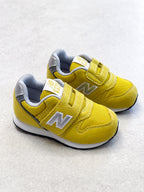 New Balance 996 Yellow Trainers - UK Kids Size 4