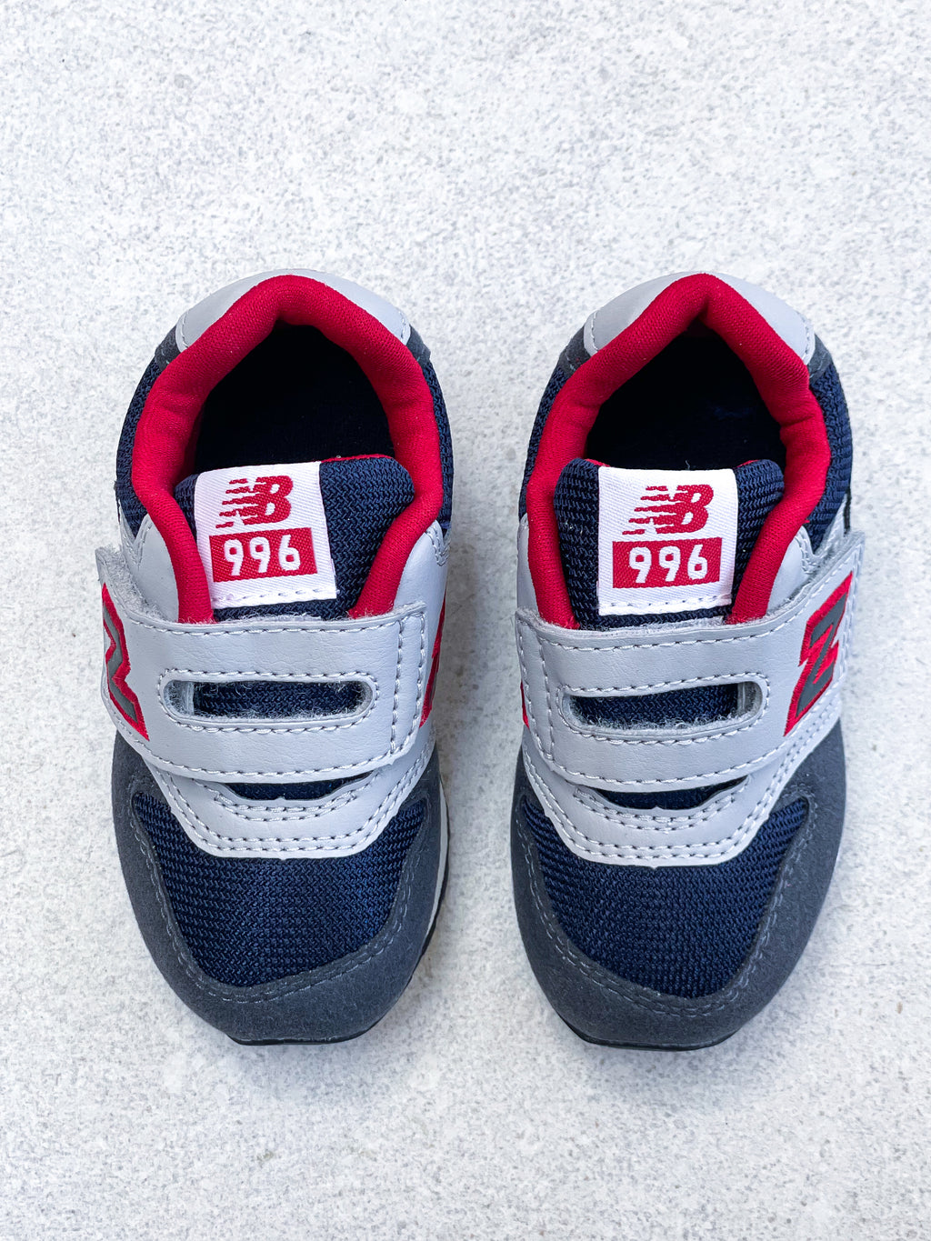 New Balance 996 Grey & Red Trainers - UK Kids Size 4