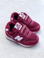 New Balance 996 Burgundy Trainers - UK Kids Size 4