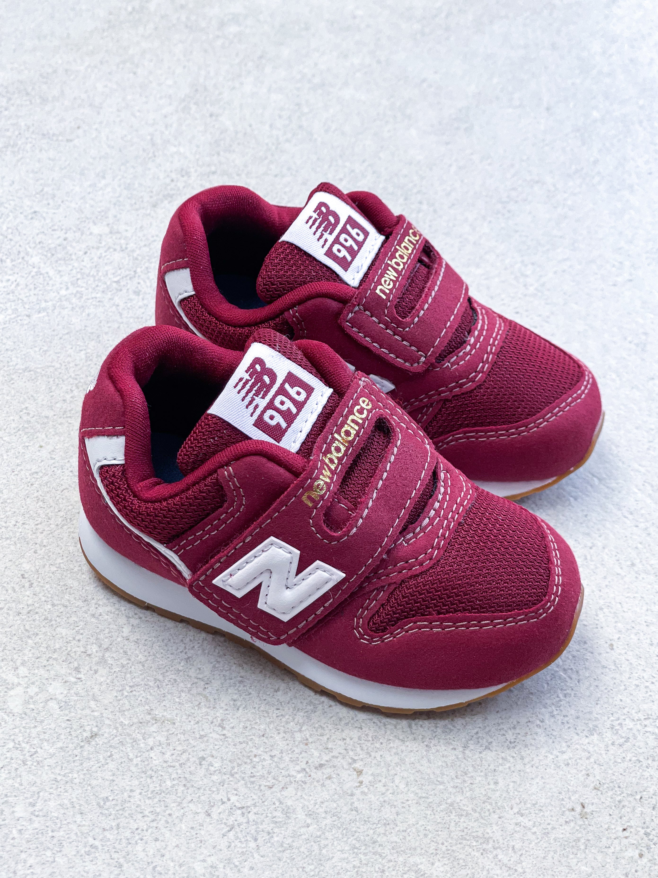 New Balance 996 Burgundy Trainers - UK Kids Size 4