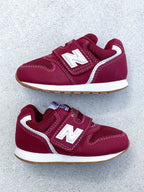 New Balance 996 Burgundy Trainers - UK Kids Size 4