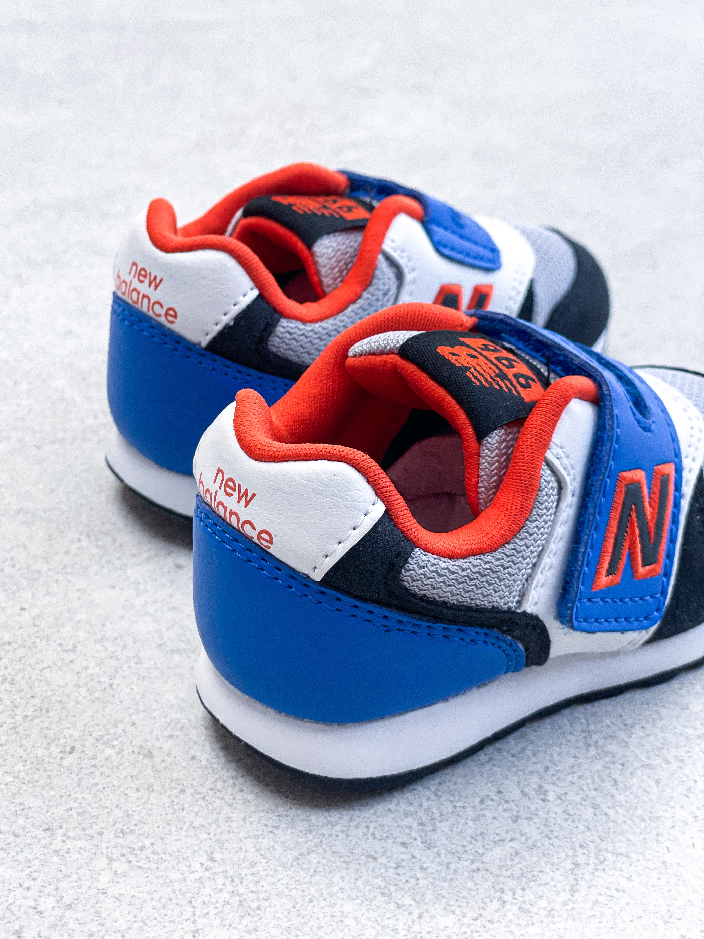 New Balance 996 Blue & Orange Trainers - UK Kids Size 4