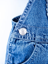 Load image into Gallery viewer, Vintage Denim Flower Detail Dungarees - Age 9 months
