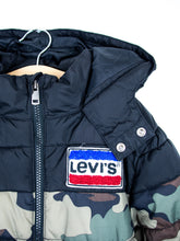 Load image into Gallery viewer, Levi&#39;s Camouflage Puffer Jacket - Age 5-6 years
