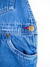 Load image into Gallery viewer, Osh Kosh Vintage Denim Dungaree Dress - Age 5 years

