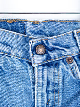 Load image into Gallery viewer, Levi&#39;s Vintage Slimfit Jeans - Age 12-18 months - READ DESCRIPTION
