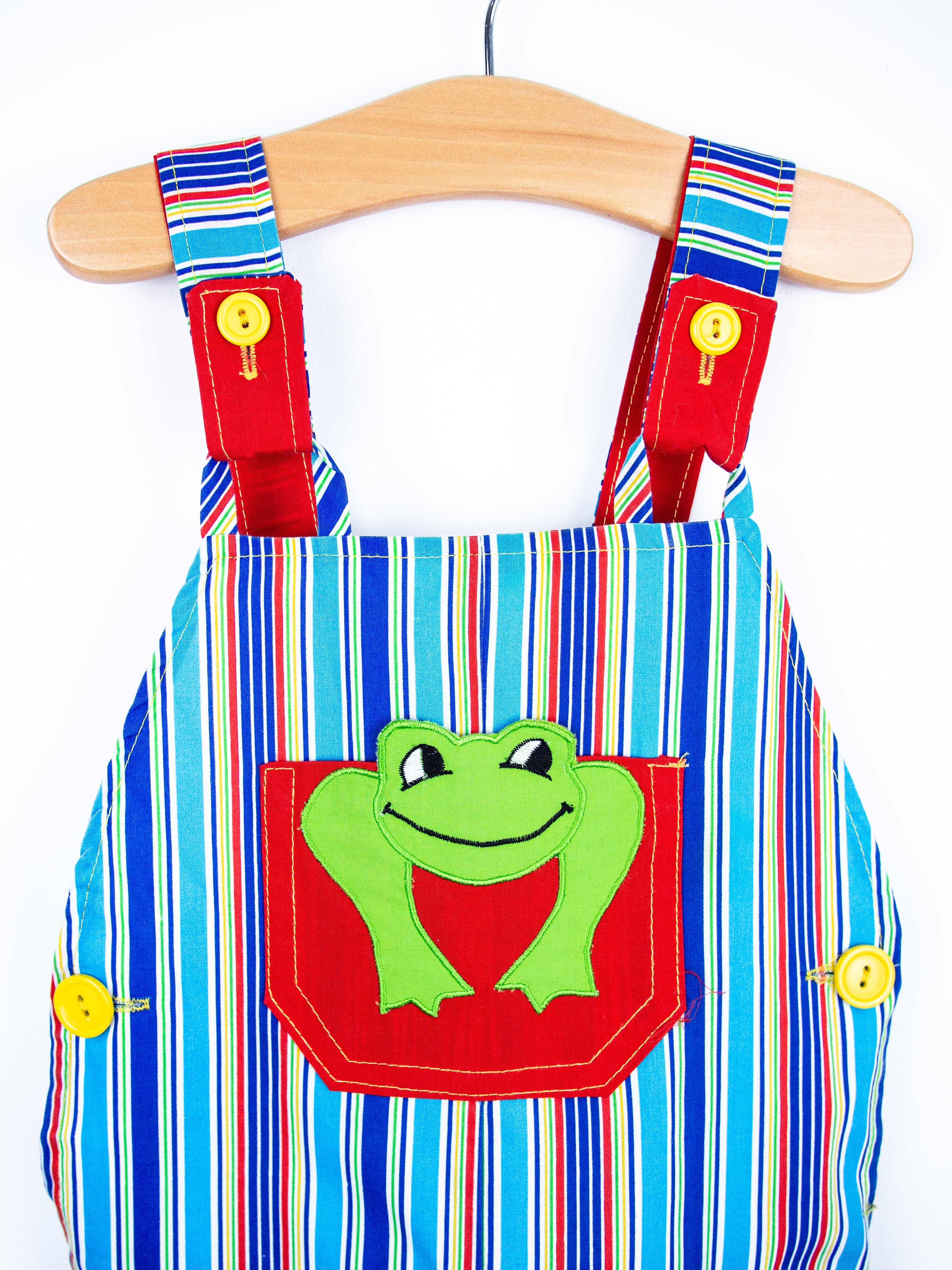 Vintage Frog Stripe Dungaree Shorties & Cap Set - Age 12-18 months