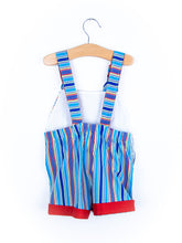 Load image into Gallery viewer, Vintage Frog Stripe Dungaree Shorties &amp; Cap Set - Age 12-18 months
