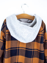 Load image into Gallery viewer, Carhartt Check Flannel Shirt with Hood - Age 5 years
