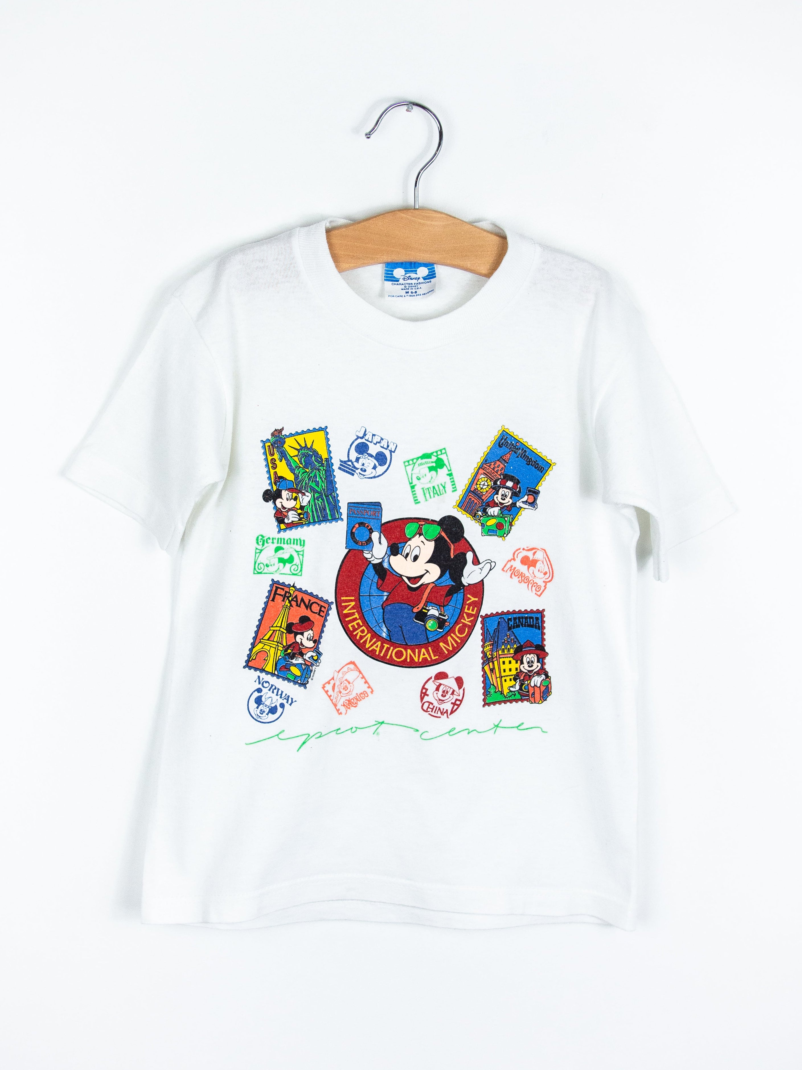 Vintage Disney 'Mickey Around the World' T-Shirt - Age 5-6 years